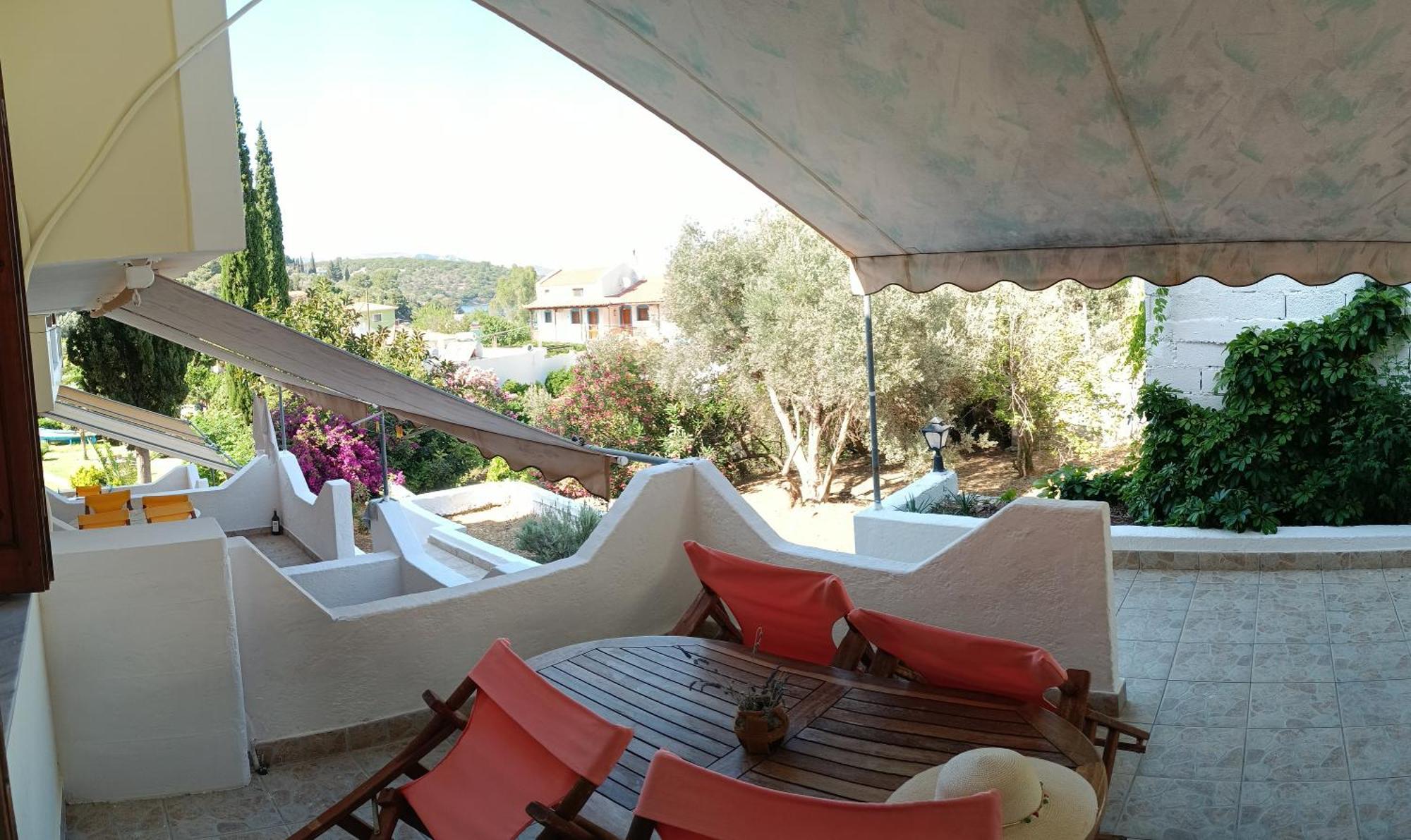Athina Studio Apartments Kerveli Exterior foto